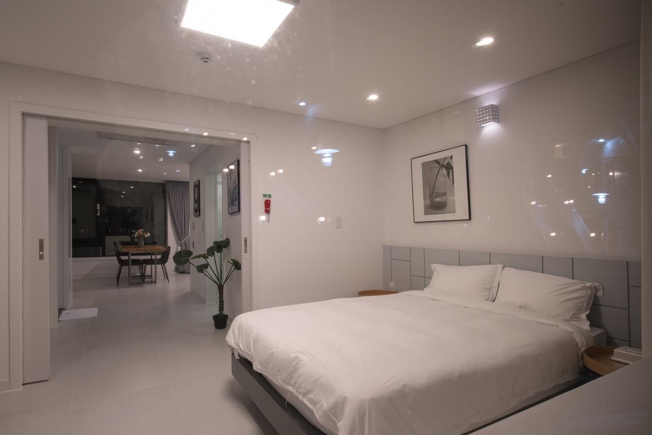 Arte Resort Spa & Pool Villa Sacheon Exterior photo